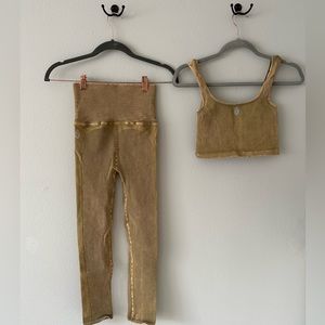 FP Movement Happiness Runs set: square neck crop XS/S & leggings M/L Kelp